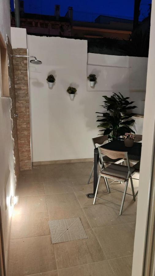 דירות ברינדיזי Dimora Flo מראה חיצוני תמונה
